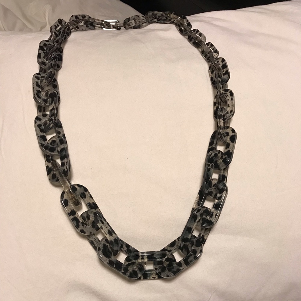 Leopard print necklace